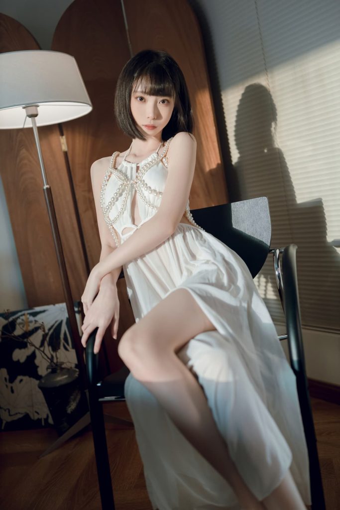 图片[5]-许岚 LAN Cosplay 写真合集｜36 套高清图集全整理・制服系与纯欲风作品汇总